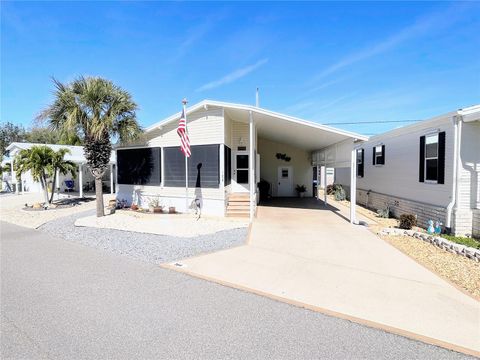 Photo of 704 Carefree, Venice, FL 34285 (MLS # N6142570)