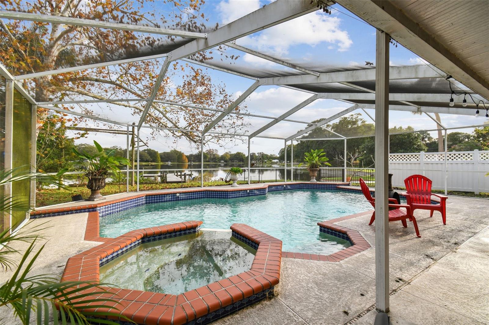 TAMPAS NORTH SIDE CNTRY CL - Residential