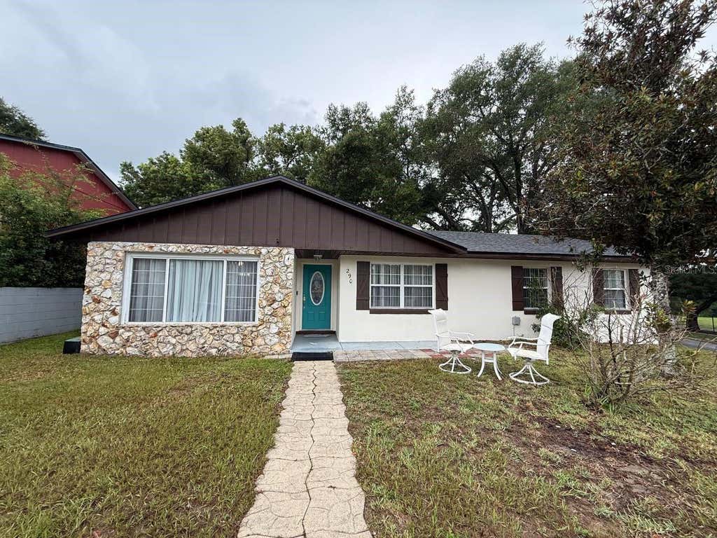 Photo of 290 Hillside Drive, Clermont, FL 34711 (MLS # O6431017)