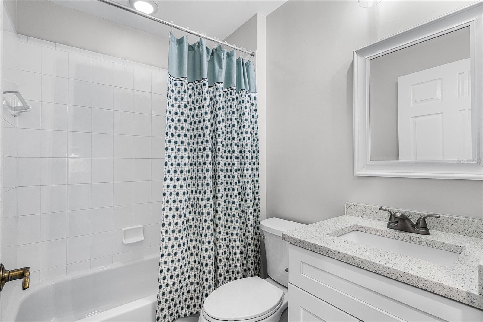 HARBOR TOWERS AT BURNT STORE - Residential