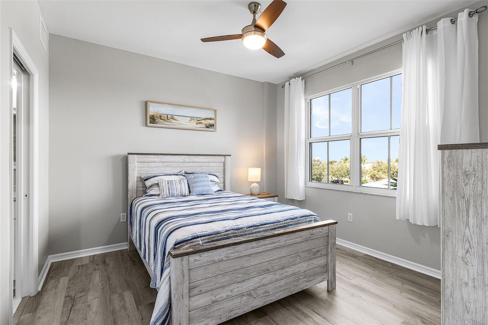 HARBOR TOWERS AT BURNT STORE - Residential