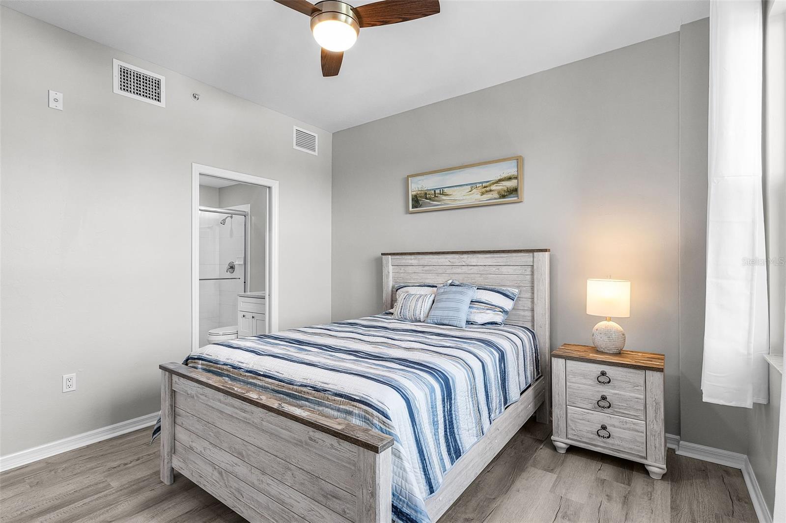 HARBOR TOWERS AT BURNT STORE - Residential