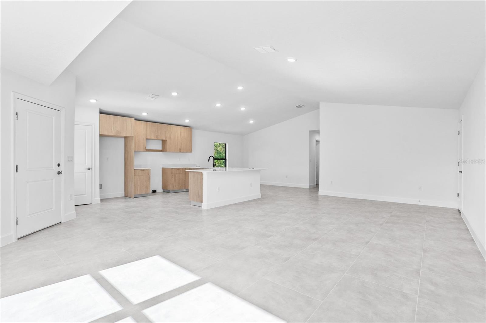 PORT MALABAR UNIT 46 - Residential Income