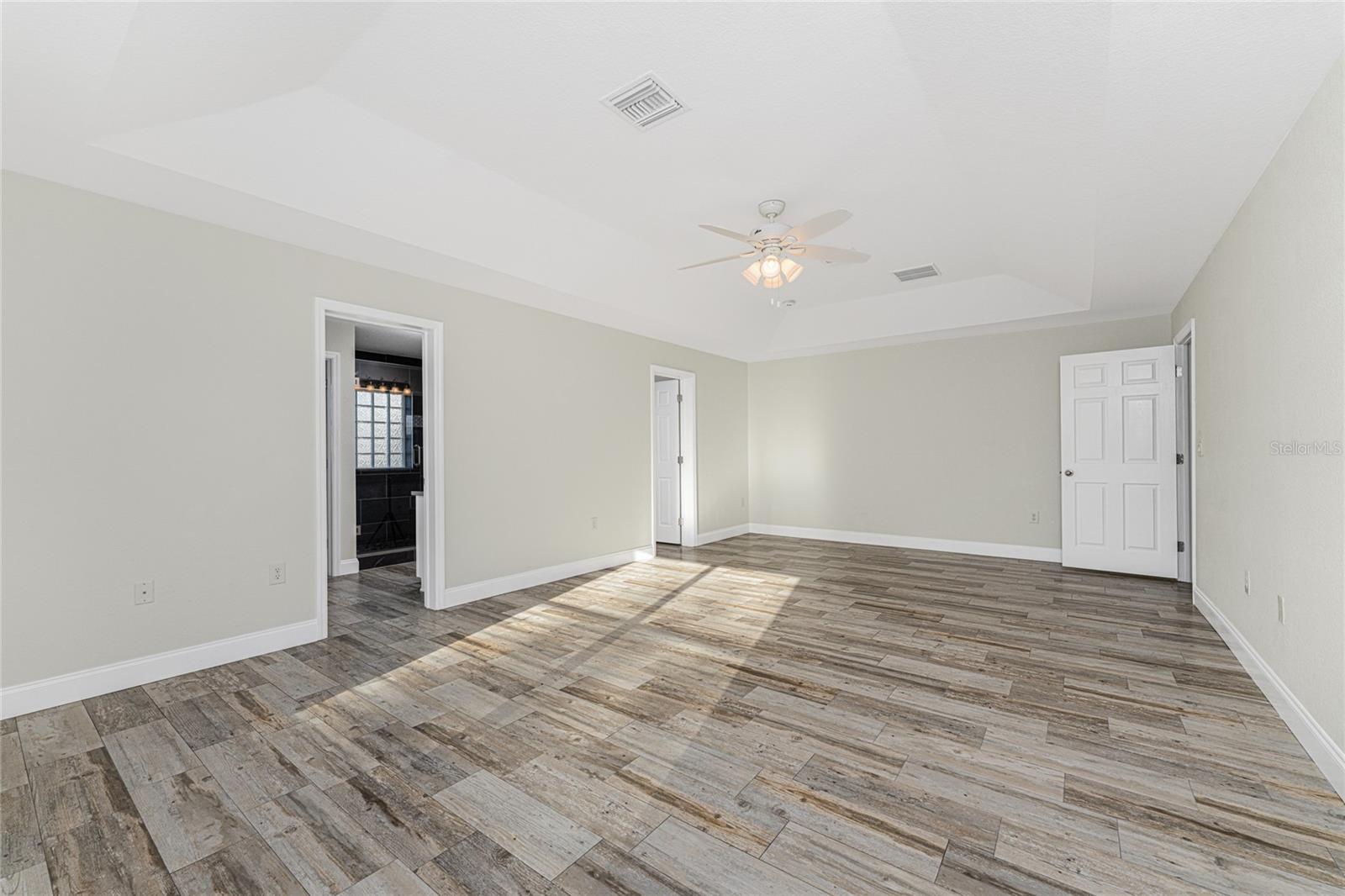 DEEP CREEK - Residential