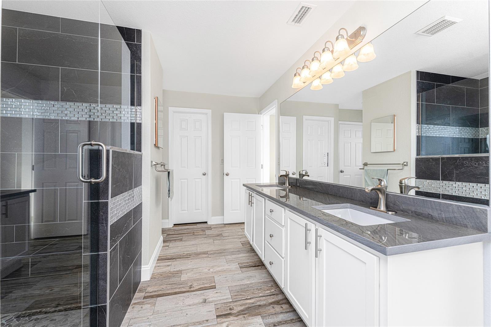 DEEP CREEK - Residential