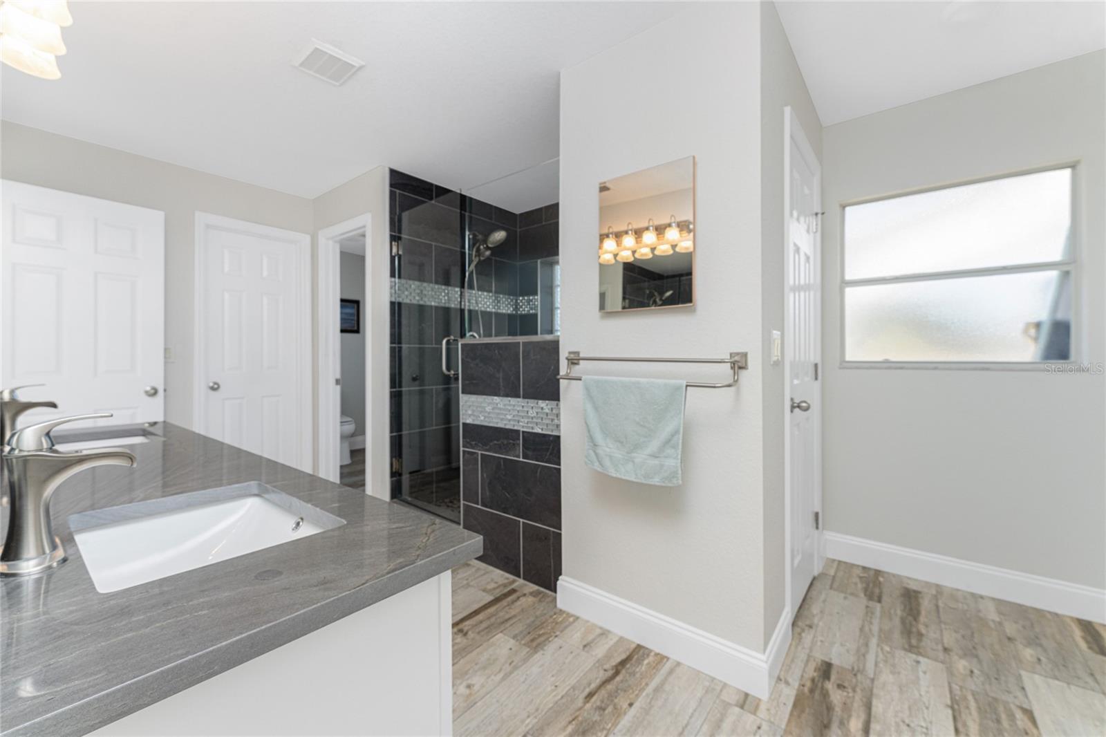 DEEP CREEK - Residential