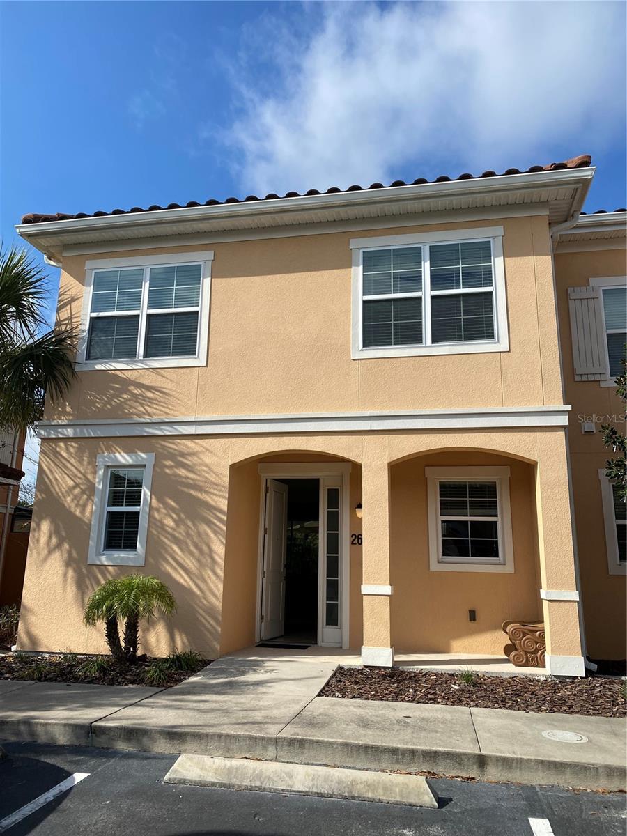 REGAL OAKS AT OLD TOWN - Residential