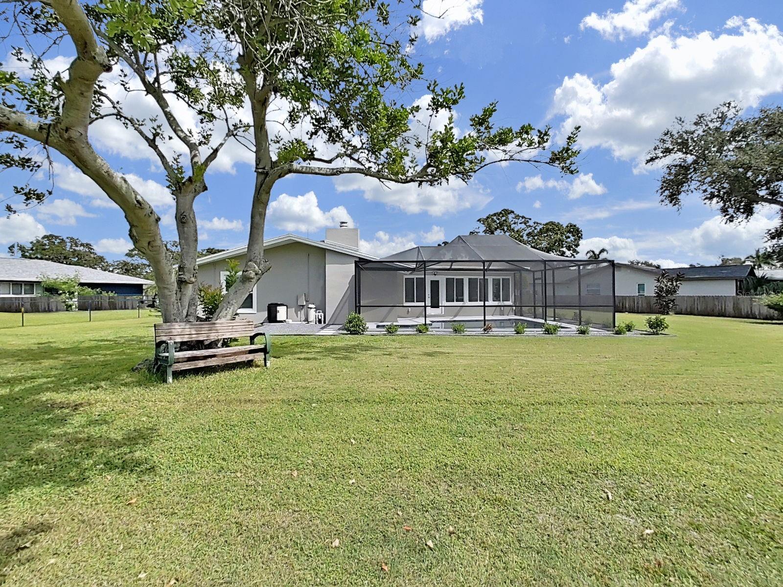 SEMINOLE LAKE GOLF & COUNTRY CLUB ESTATES - Residential