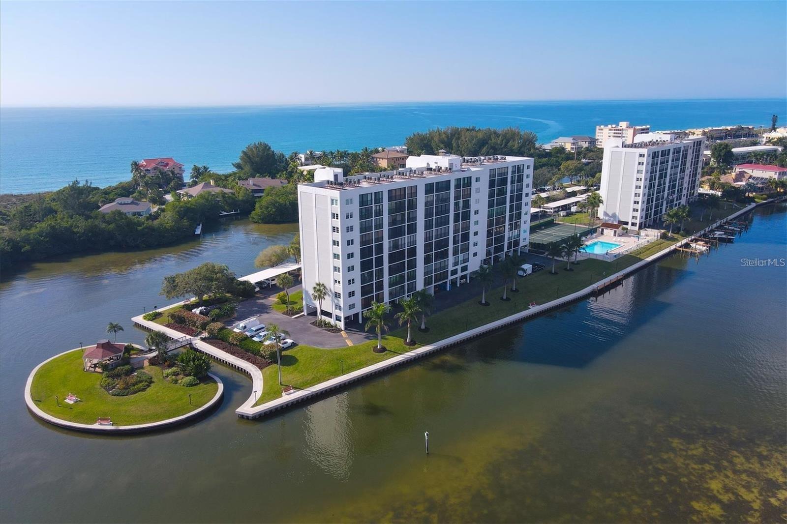 POINTE ON MIDNIGHT PASS - Residential Lease
