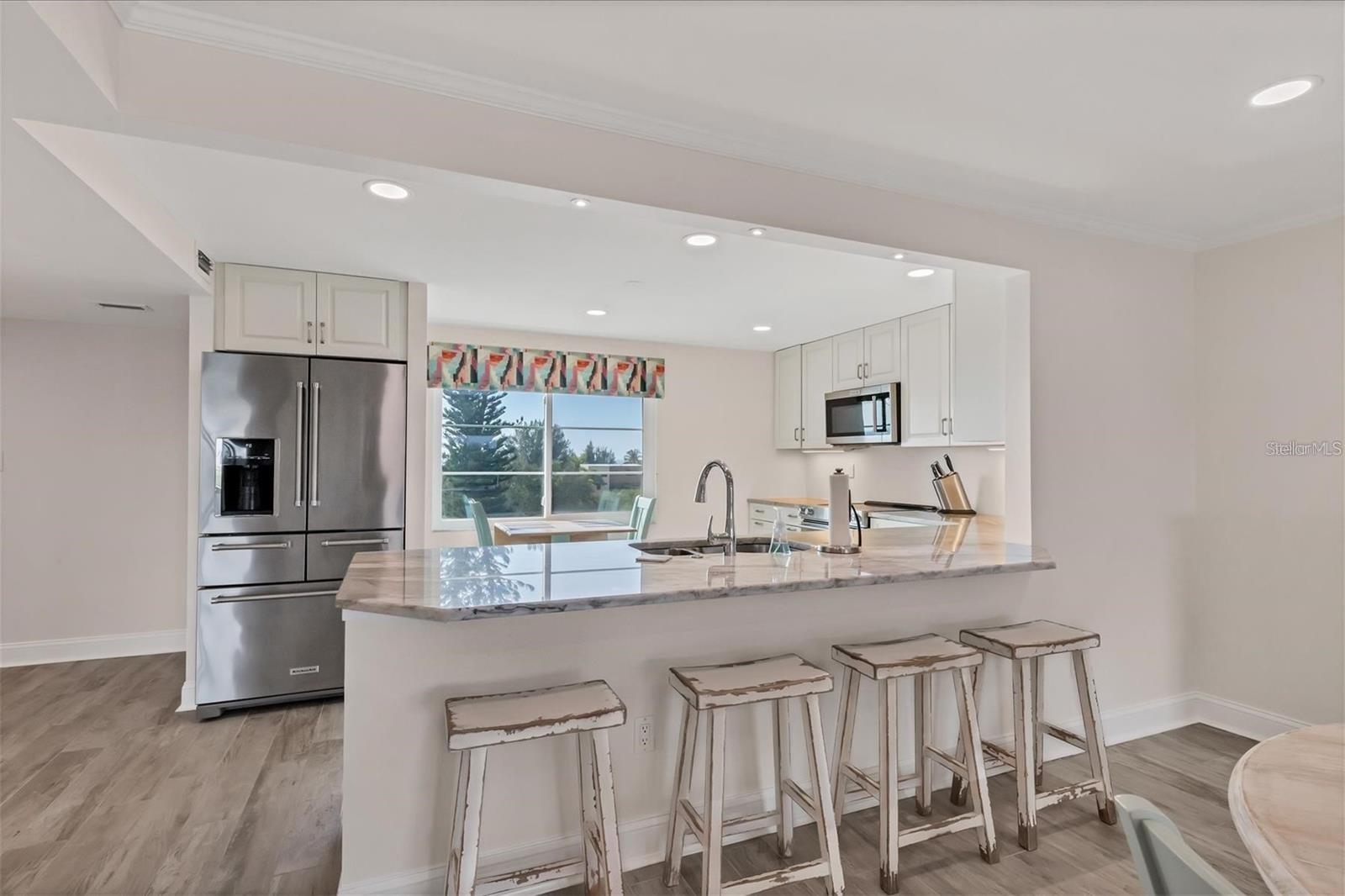 POINTE ON MIDNIGHT PASS - Residential Lease