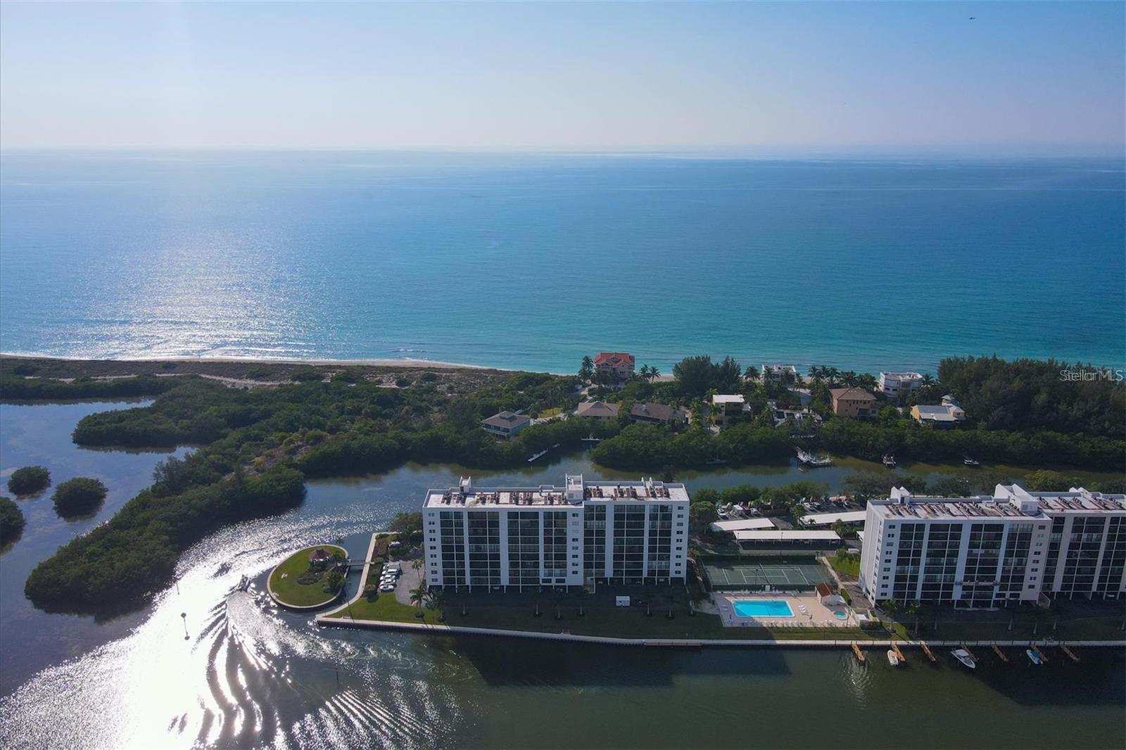 POINTE ON MIDNIGHT PASS - Residential Lease