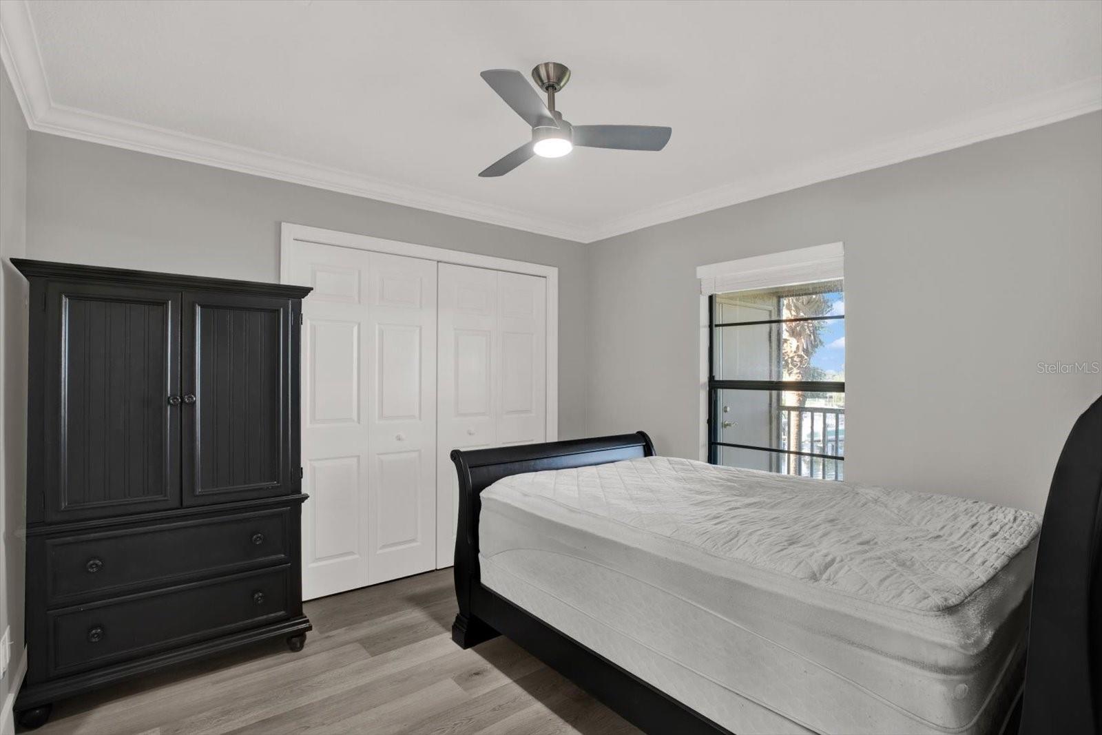 YARDARM CONDO PH I - Residential Lease