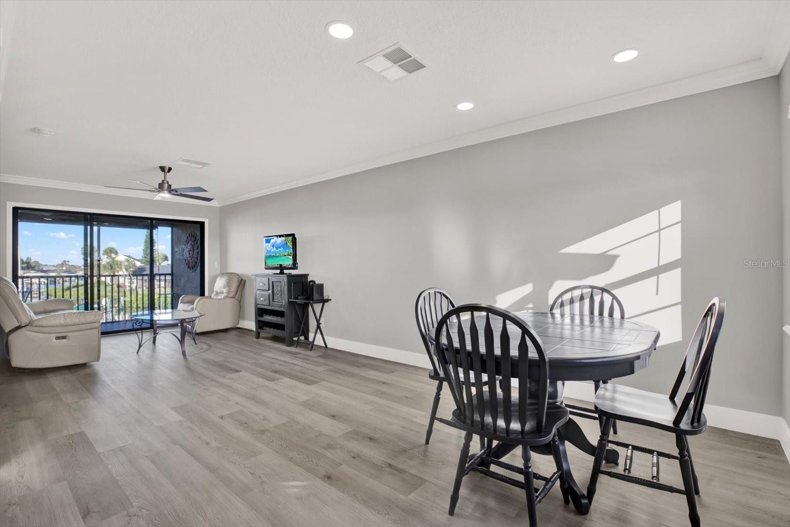 YARDARM CONDO PH I - Residential Lease