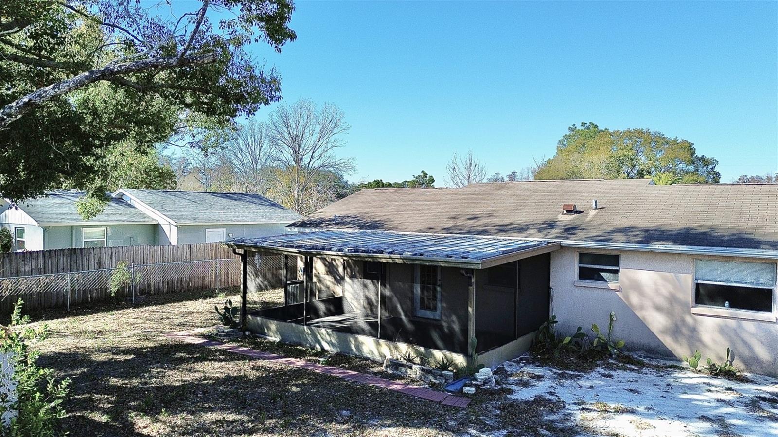 LAKEWOOD ESTATES - Residential