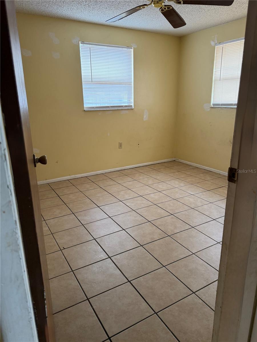 LAKEWOOD ESTATES - Residential