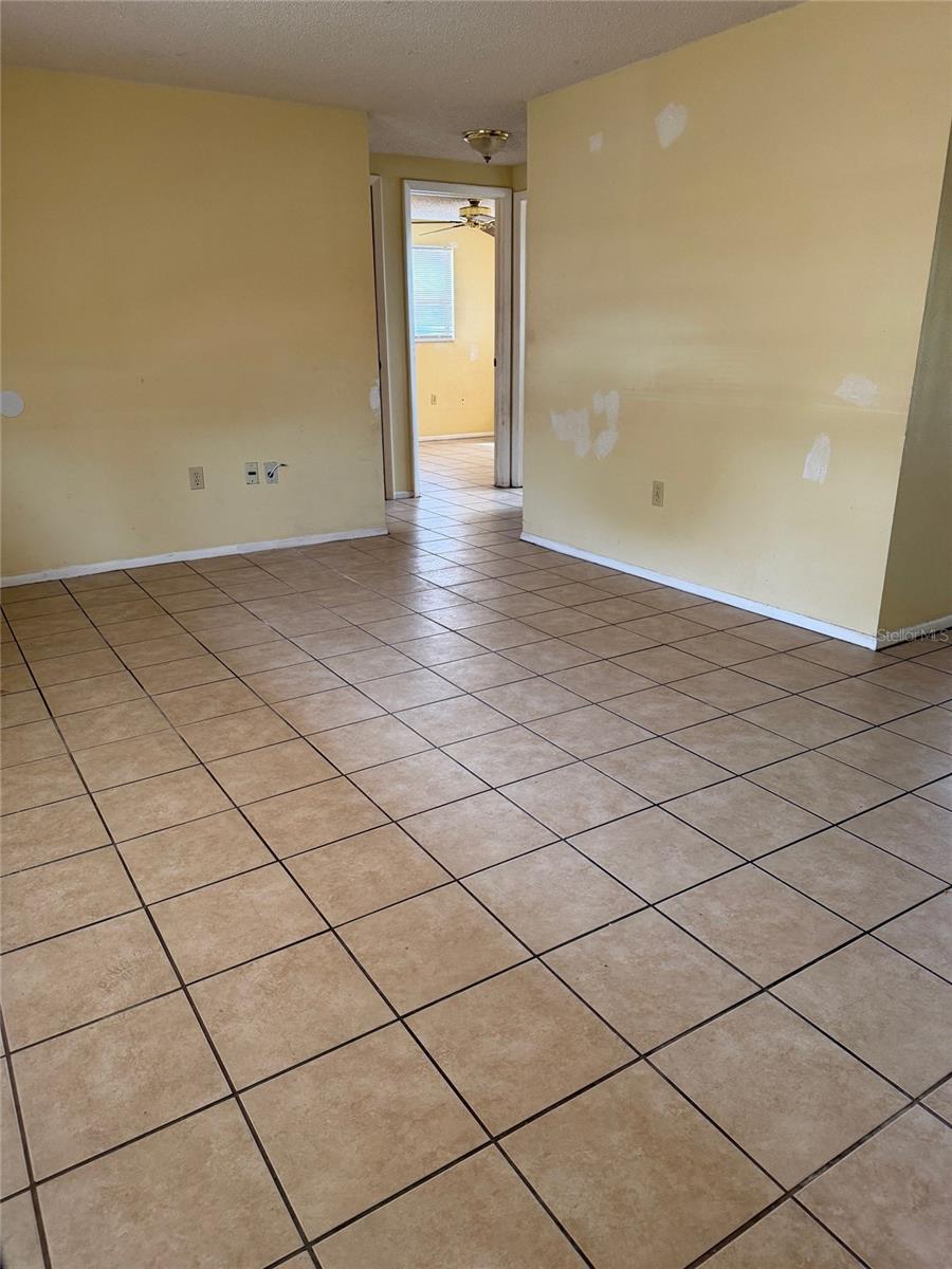 LAKEWOOD ESTATES - Residential