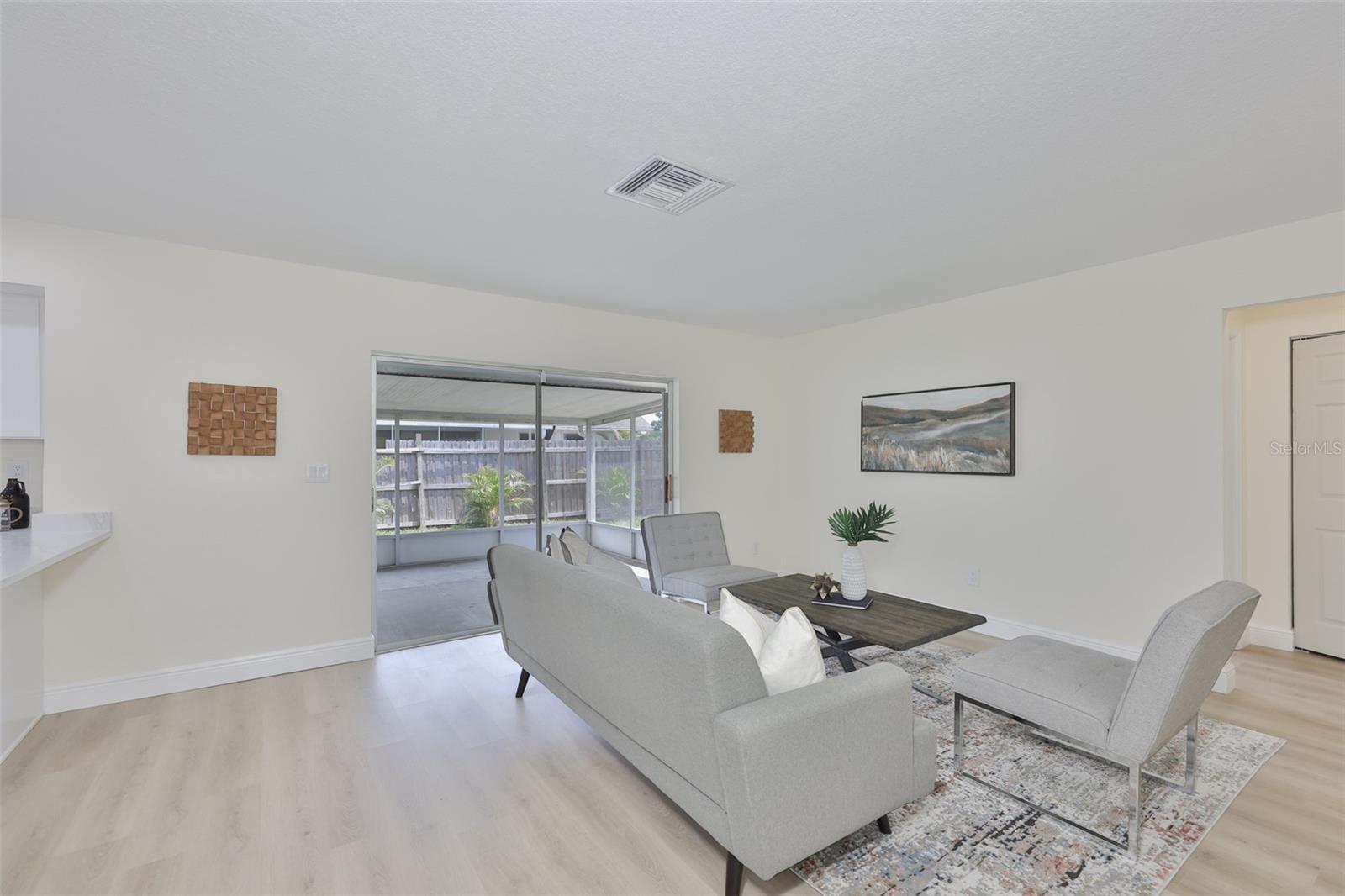 APOLLO BEACH UNIT FOUR - Residential