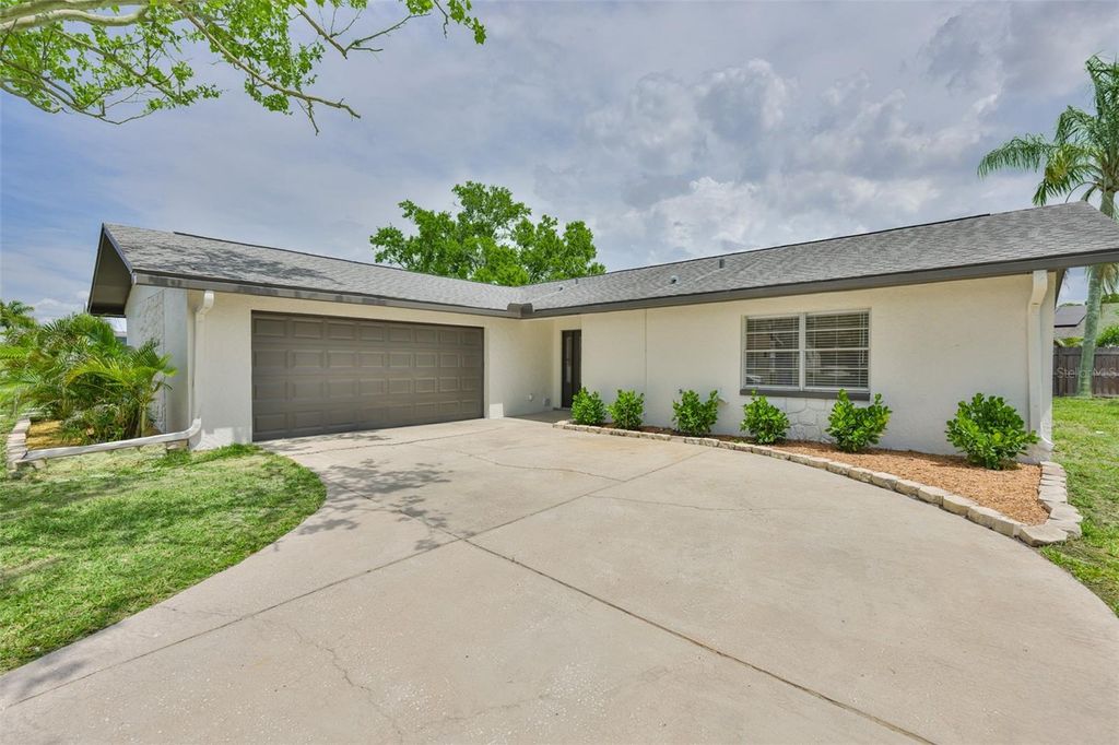 Photo of 539 Red Mangrove Lane, Apollo Beach, FL 33572 (MLS # TB8494780)