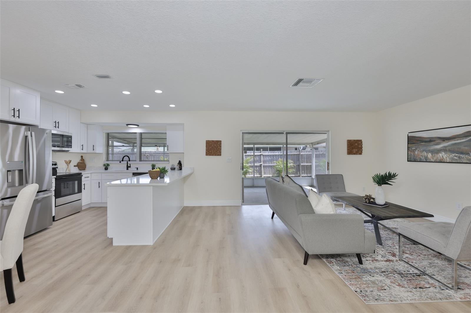 539 RED MANGROVE LANE, APOLLO BEACH, FL, 33572 3 539 RED MANGROVE LANE