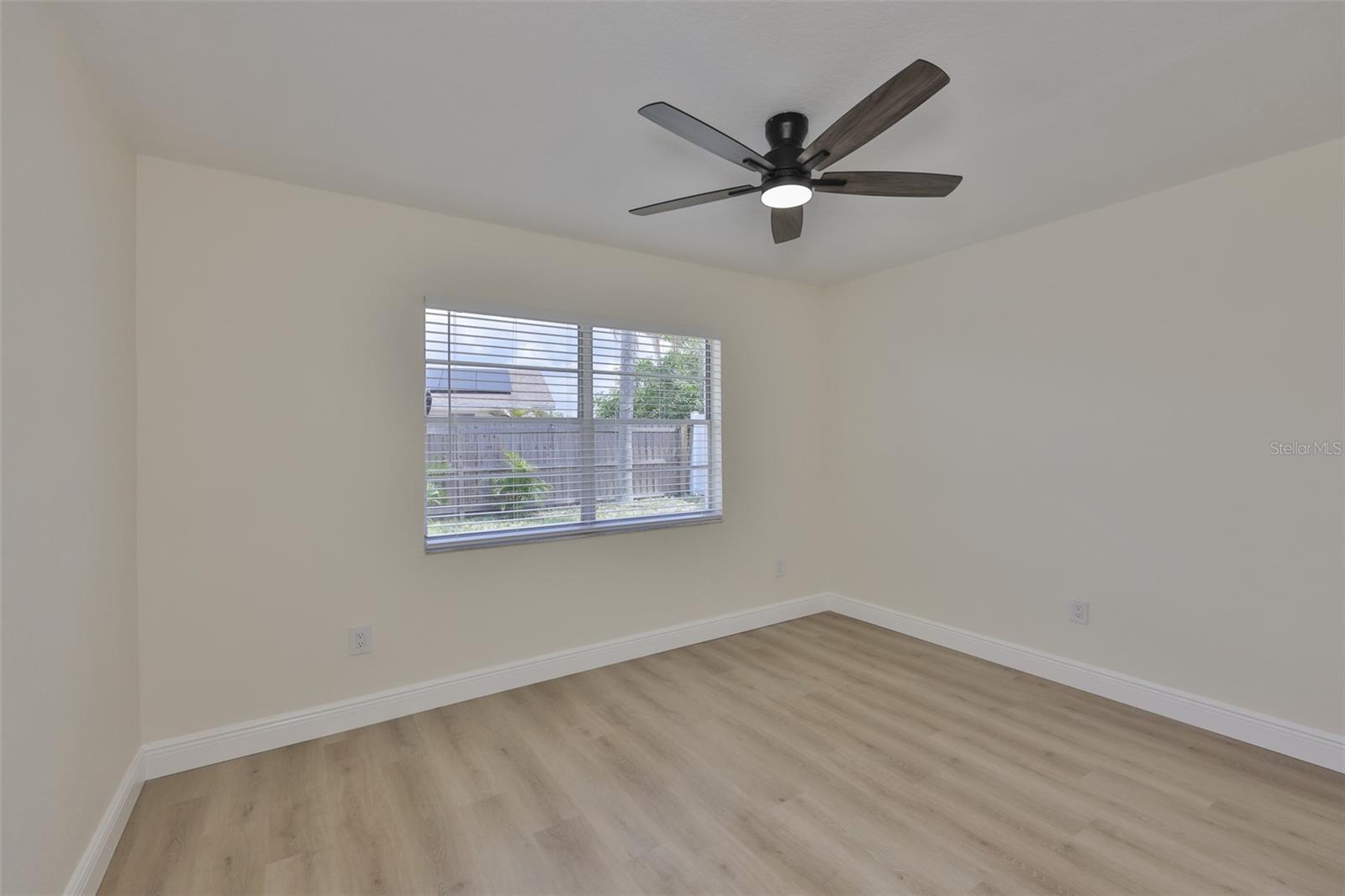 APOLLO BEACH UNIT FOUR - Residential