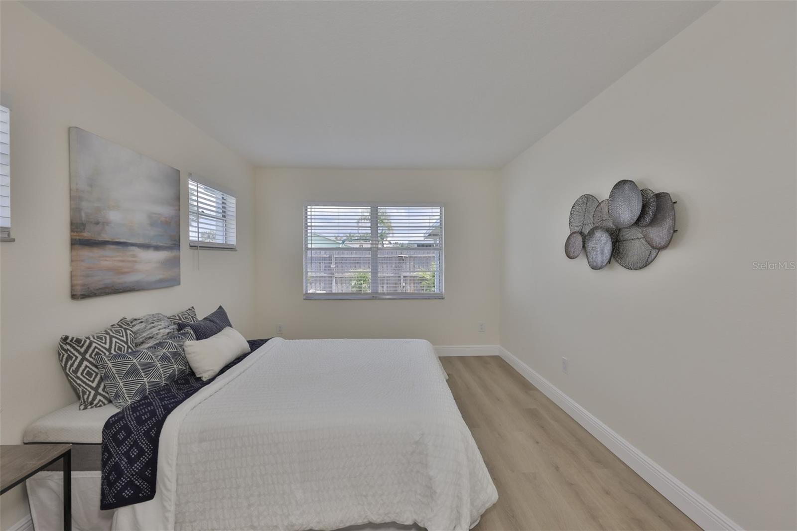 APOLLO BEACH UNIT FOUR - Residential