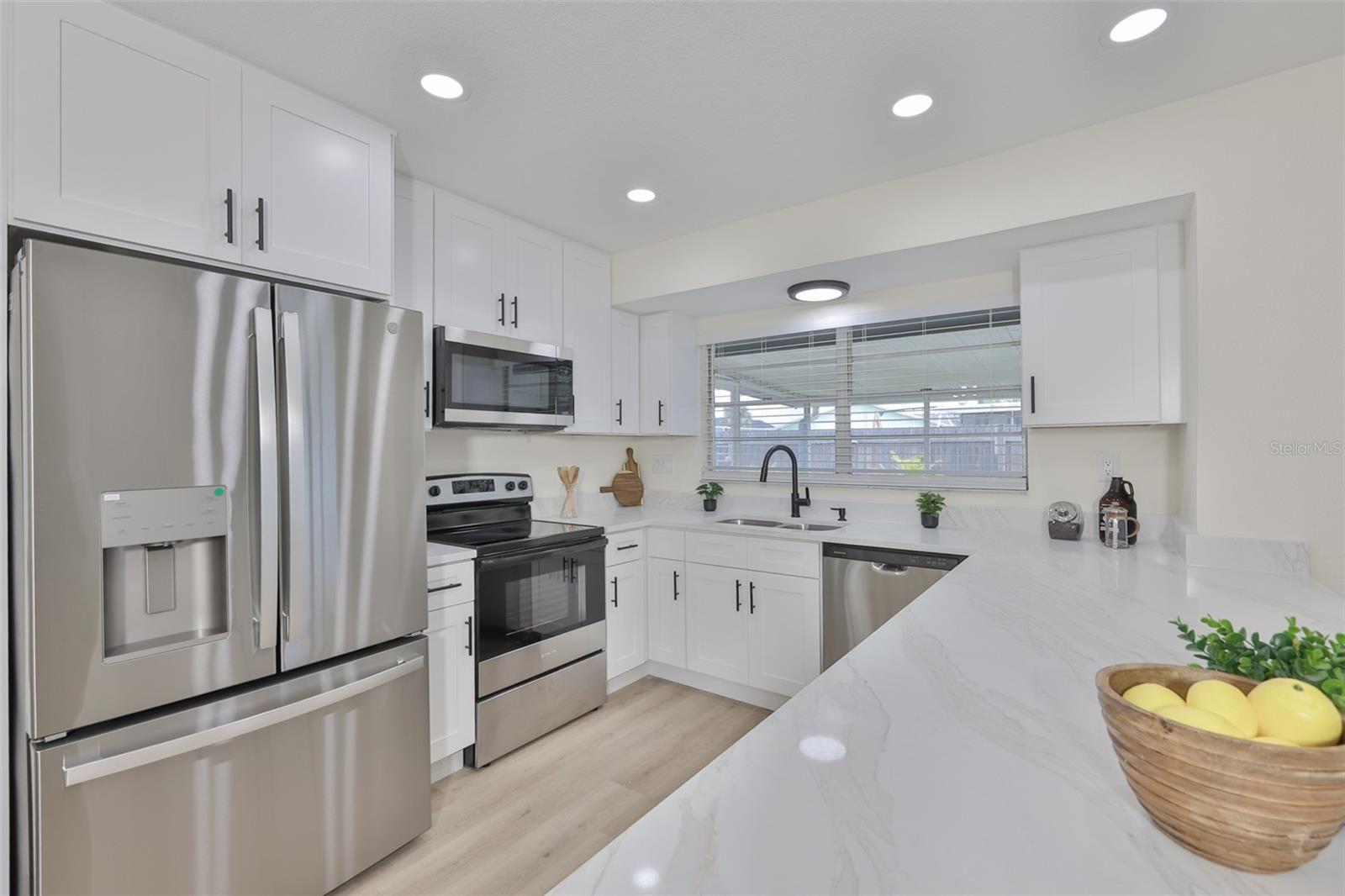 APOLLO BEACH UNIT FOUR - Residential