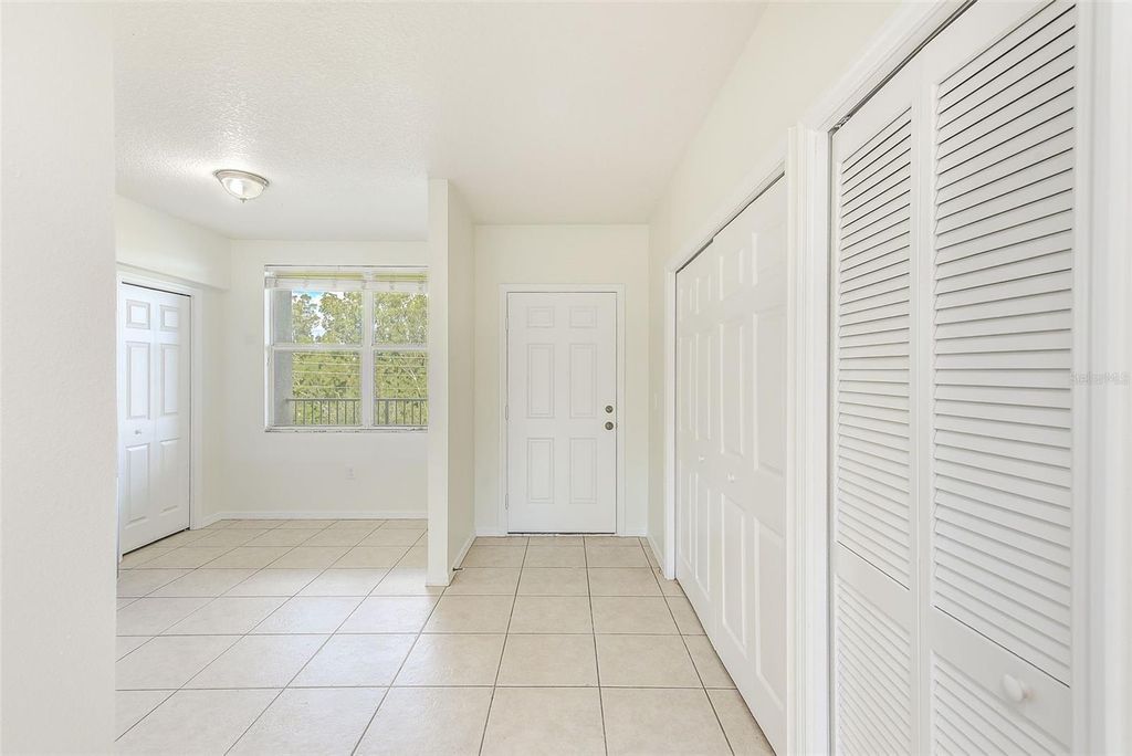 Photo of 960 Starkey Road #3302, Largo, FL 33771 (MLS # TB8487313)