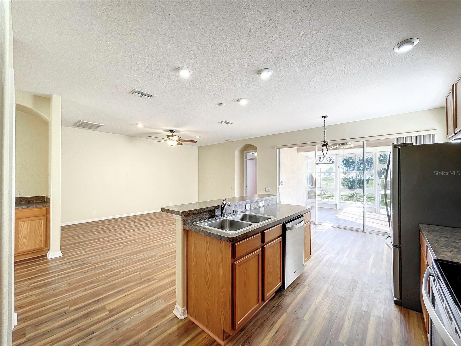 HIGHLANDS PH 01 - Residential