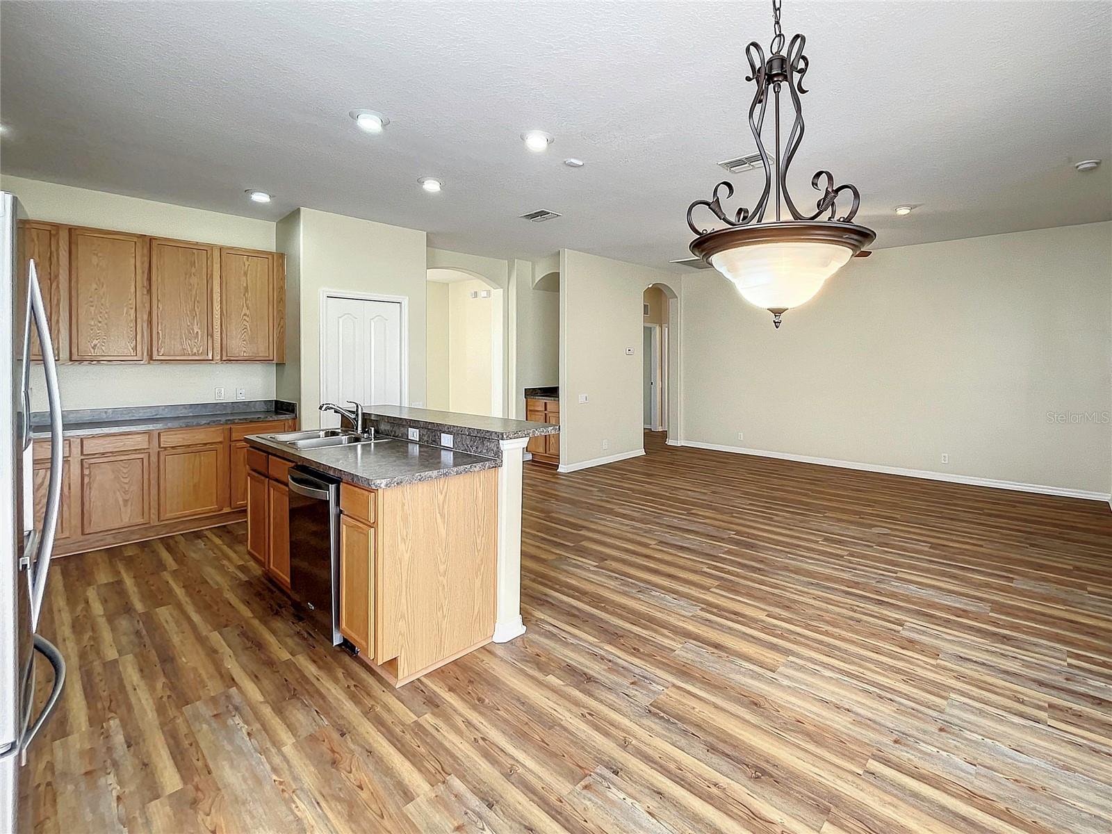 HIGHLANDS PH 01 - Residential