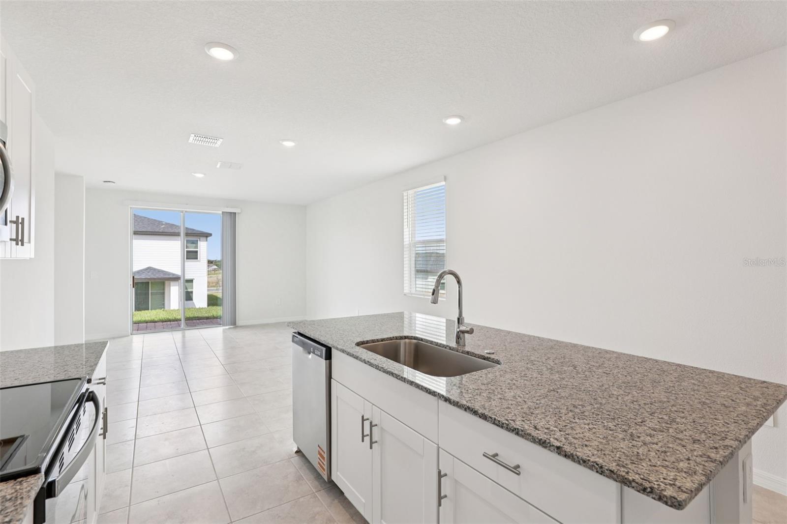 HAMILTON BLUFF - Residential