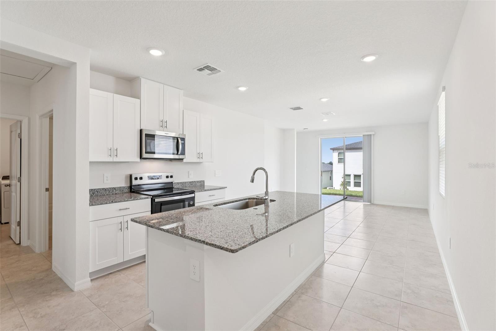 HAMILTON BLUFF - Residential