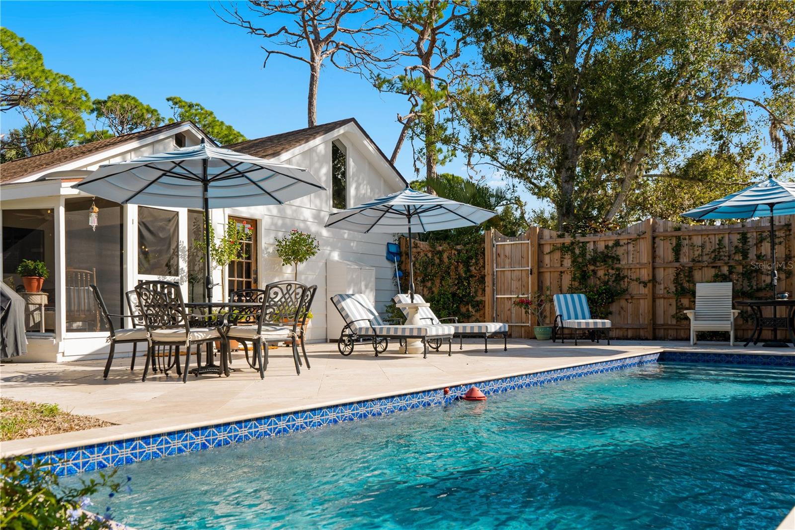 N ENGLEWOOD REP - Residential Lease