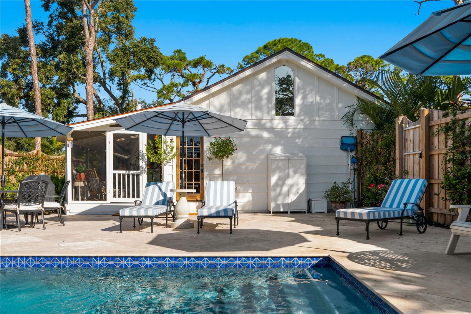 N ENGLEWOOD REP - Residential Lease