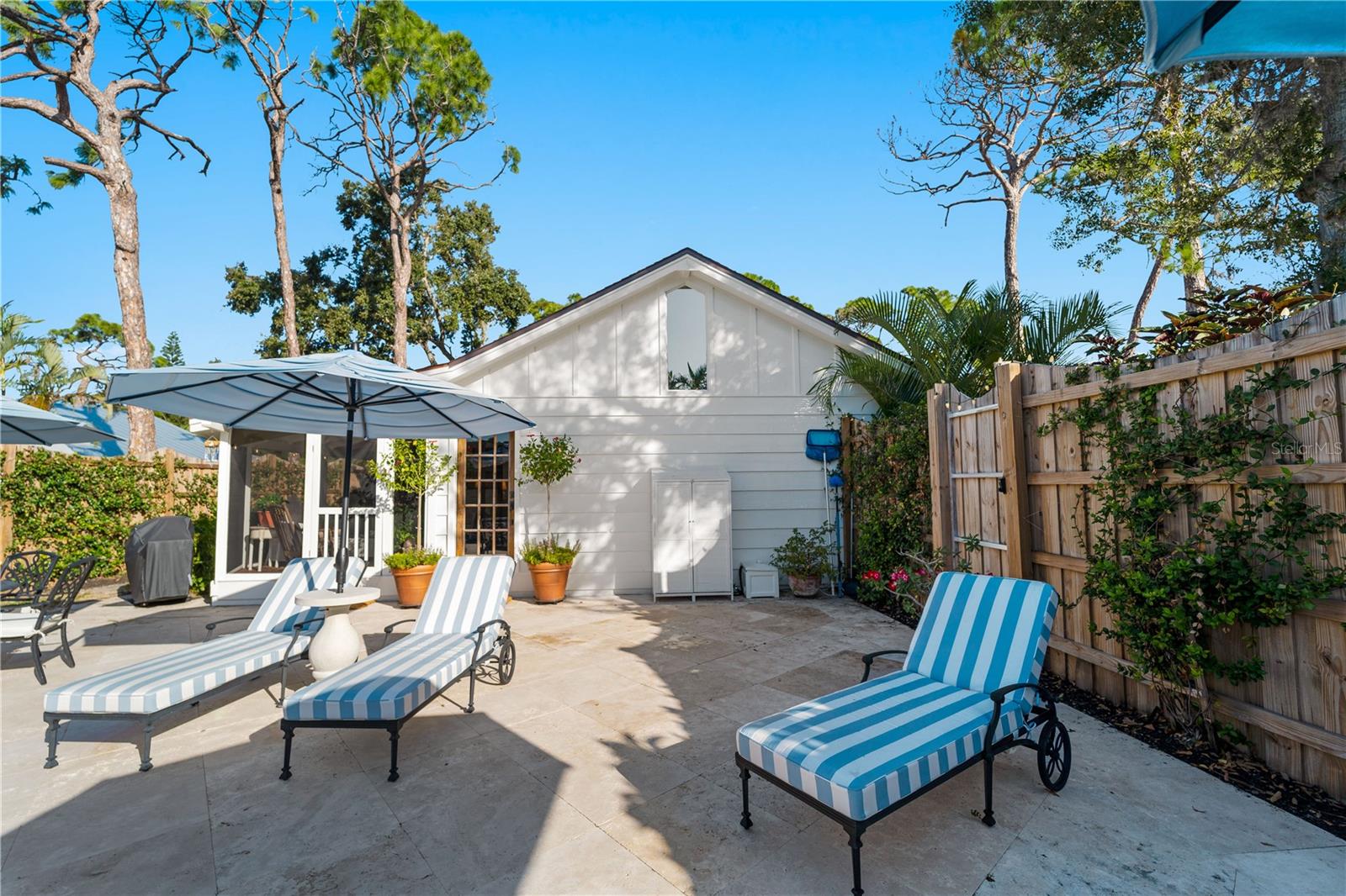 N ENGLEWOOD REP - Residential Lease