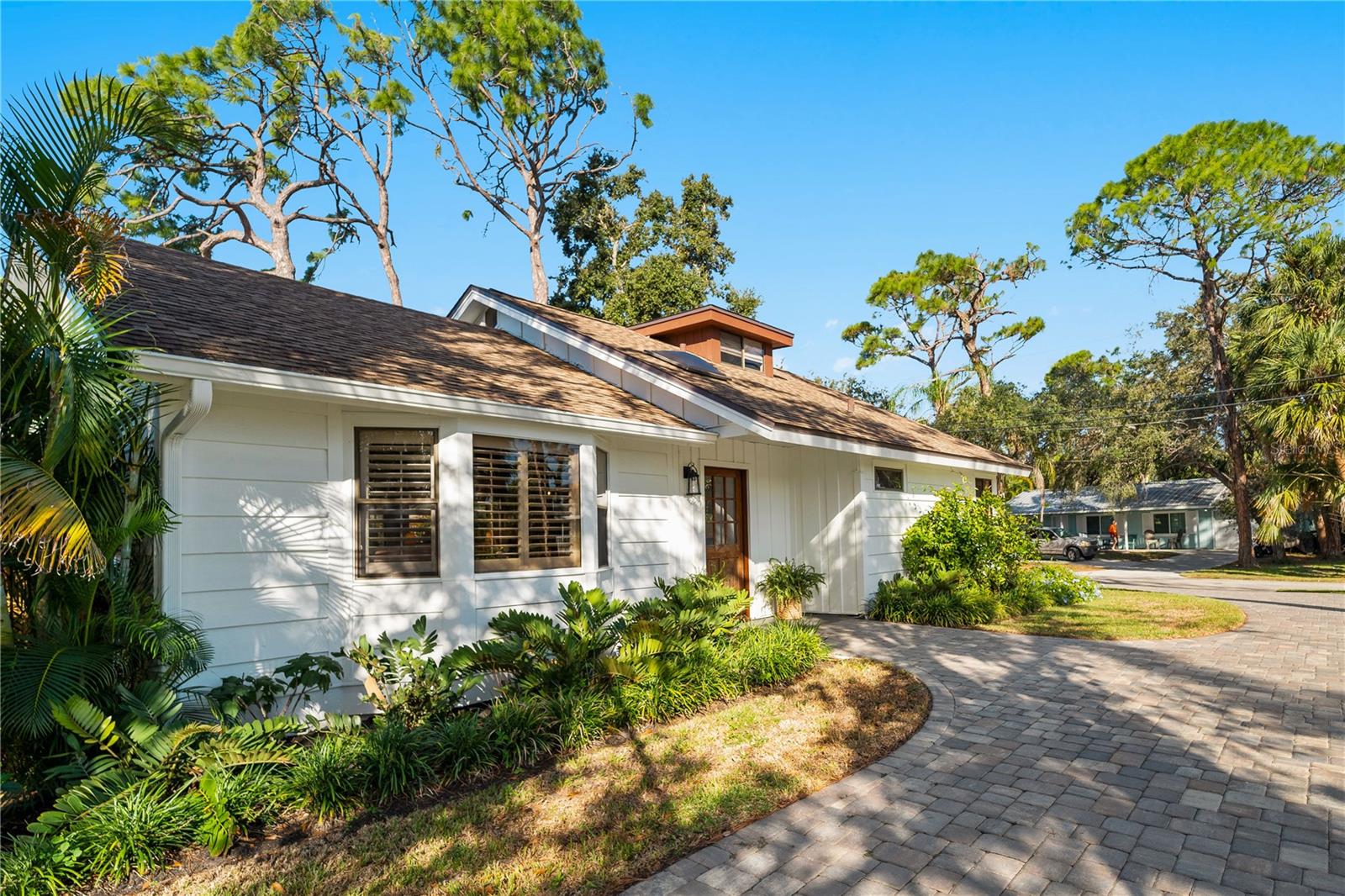 N ENGLEWOOD REP - Residential Lease