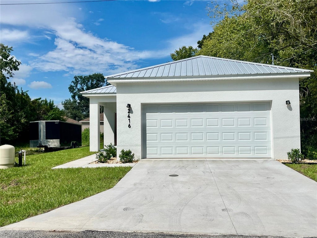 Photo of 2416 Taylor Rd S, Auburndale, FL 33823 (MLS # O6449040)