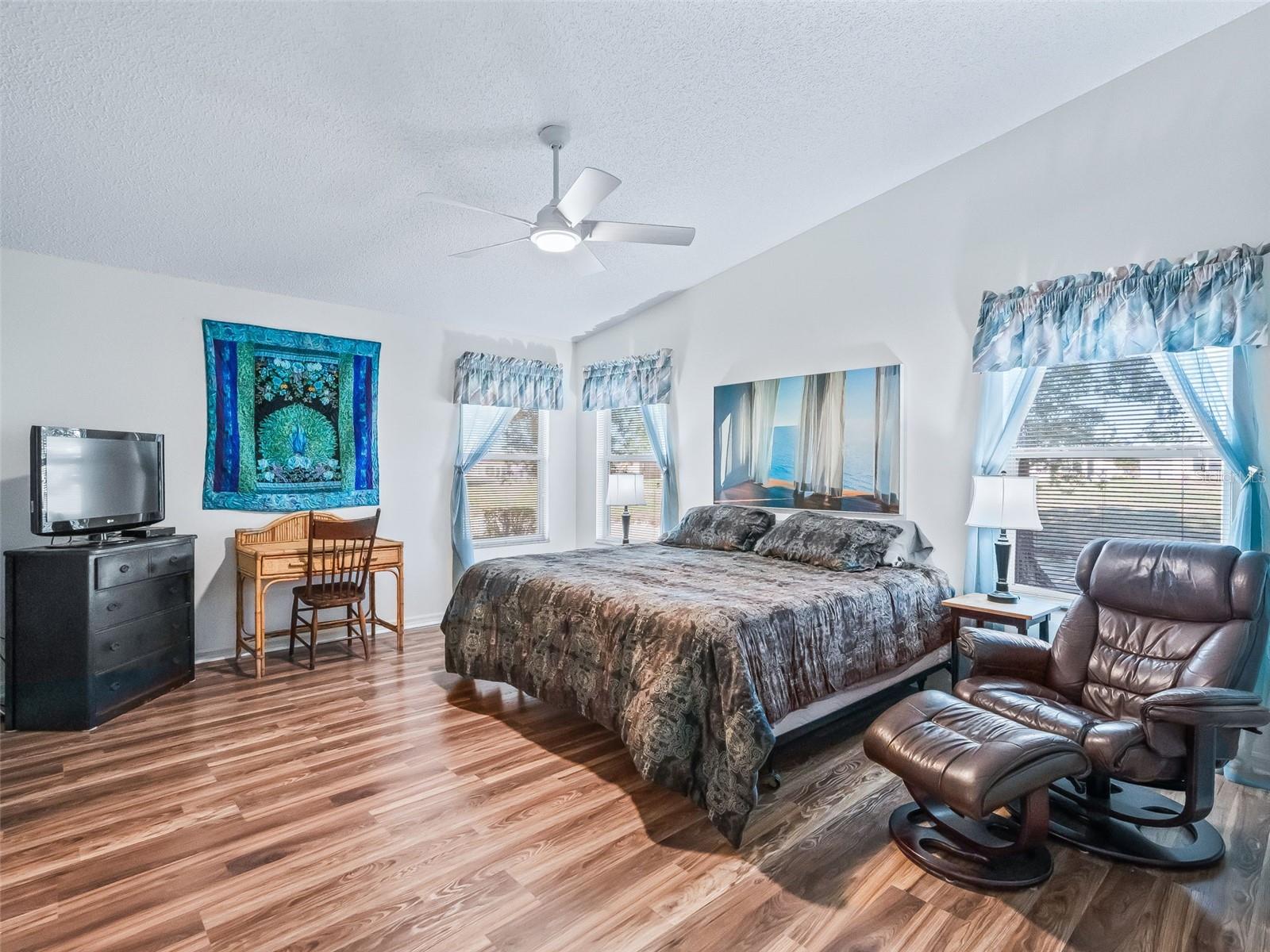 PENNBROOKE FAIRWAYS - Residential