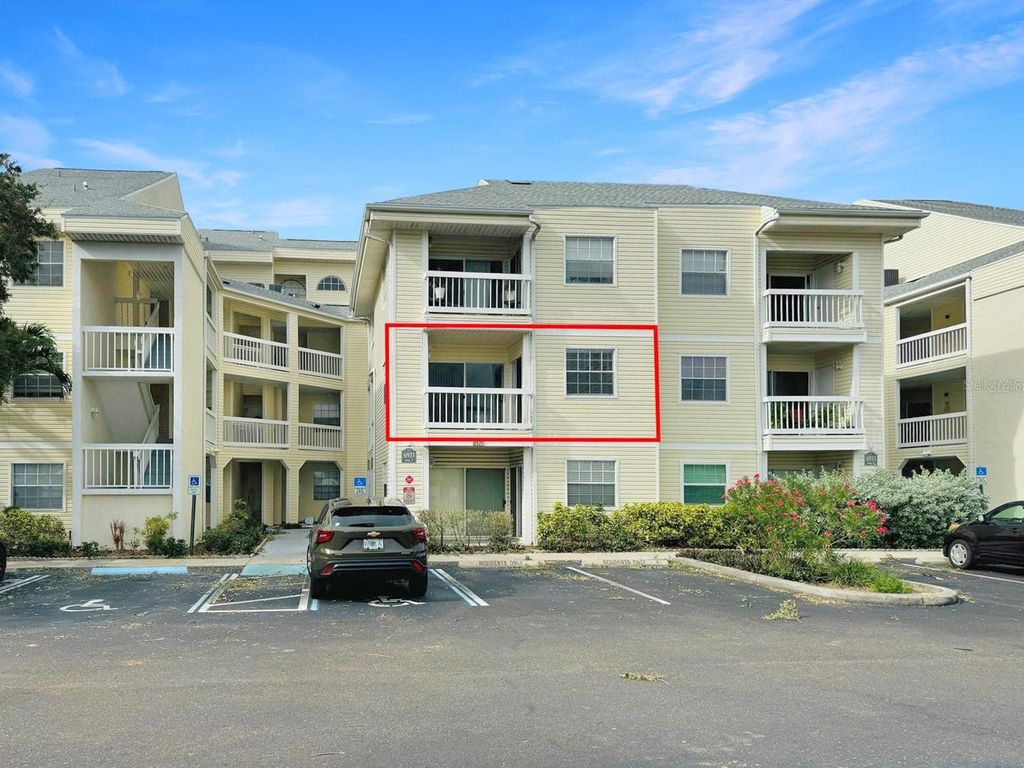 Photo of 6931 Stones Throw Circle N #5210, St Petersburg, FL 33710 (MLS # TB8385345)