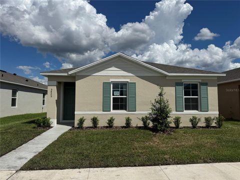 Photo of 5907 Galloping Drive, Apopka, FL 32712 (MLS # O6336079) Photo of 5907 Galloping Drive, Apopka, FL 32712 (MLS # O6336079)