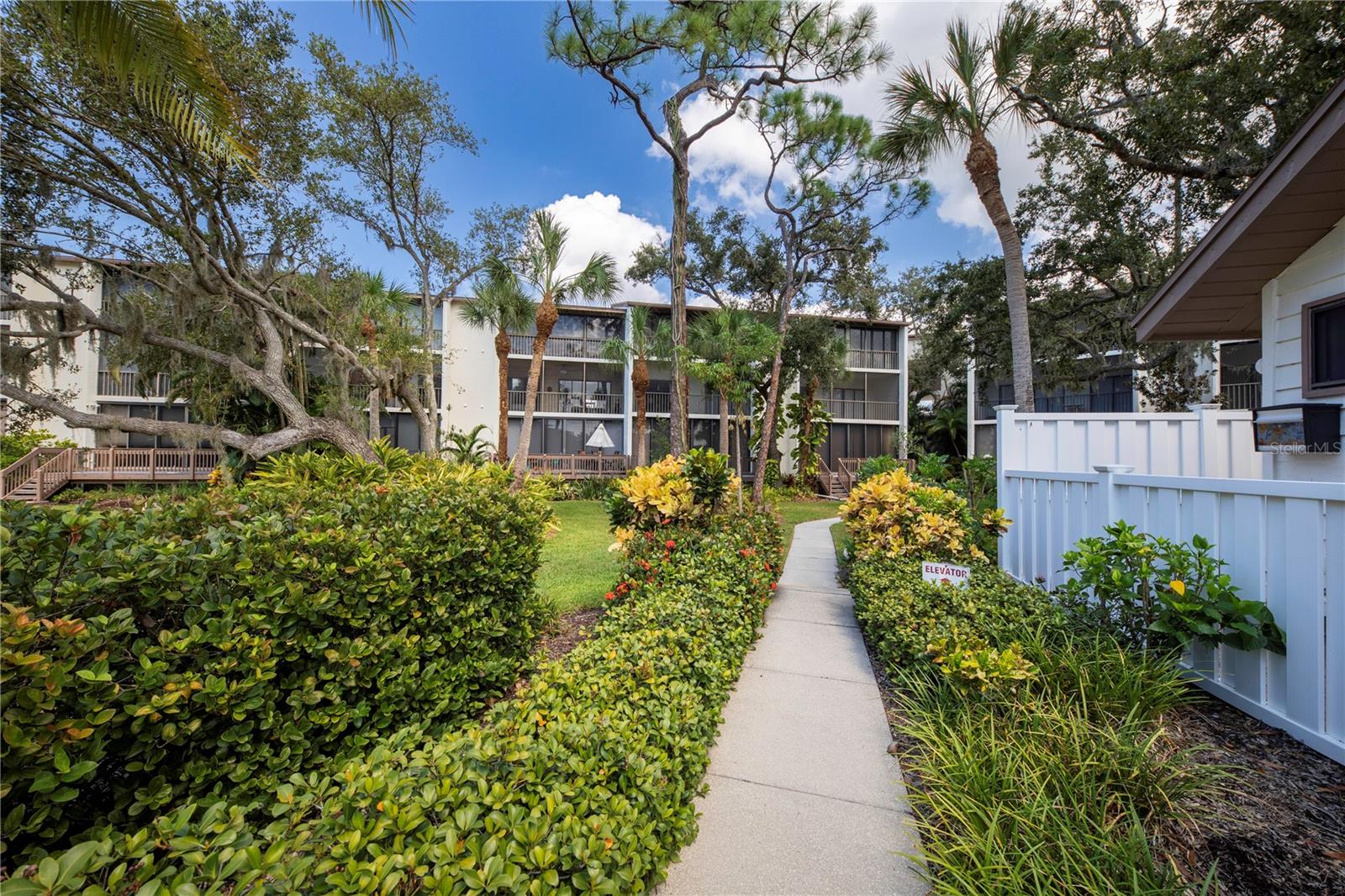 BIRD BAY II - Residential