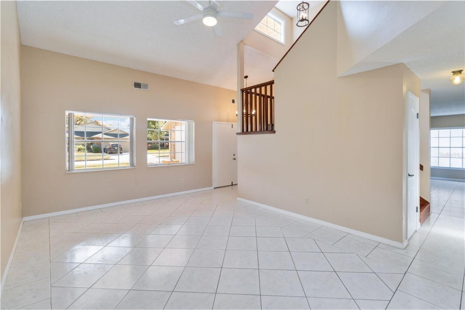 COUNTRY LANE - Residential Lease