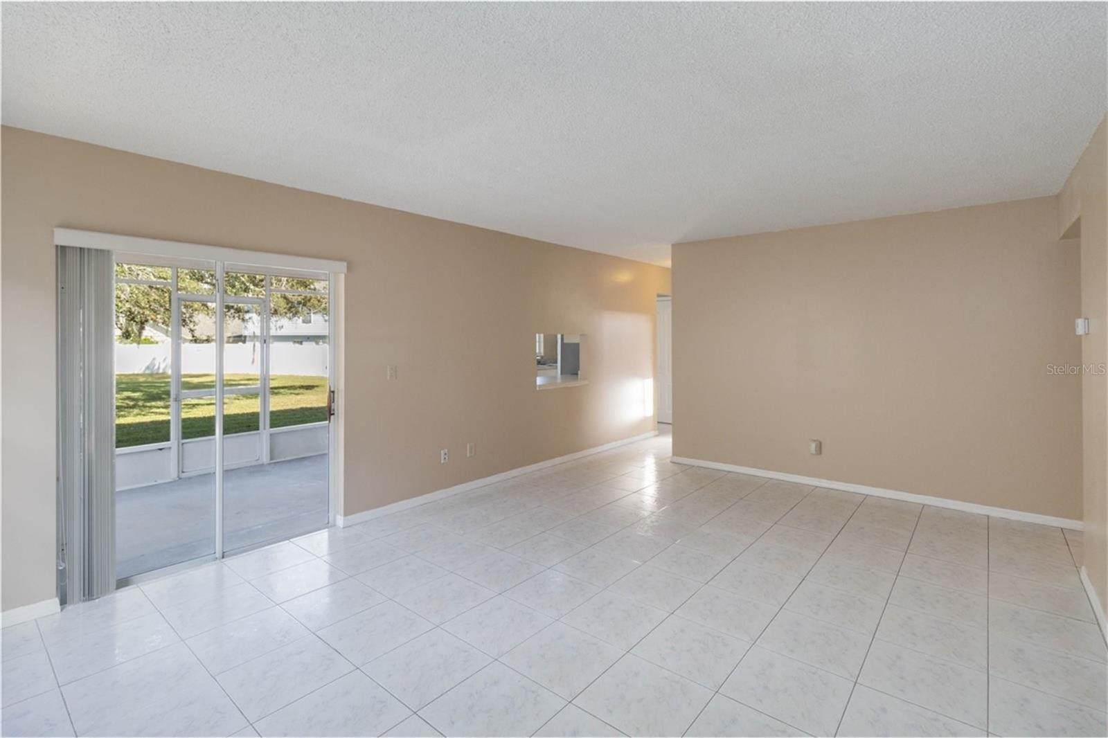 COUNTRY LANE - Residential Lease