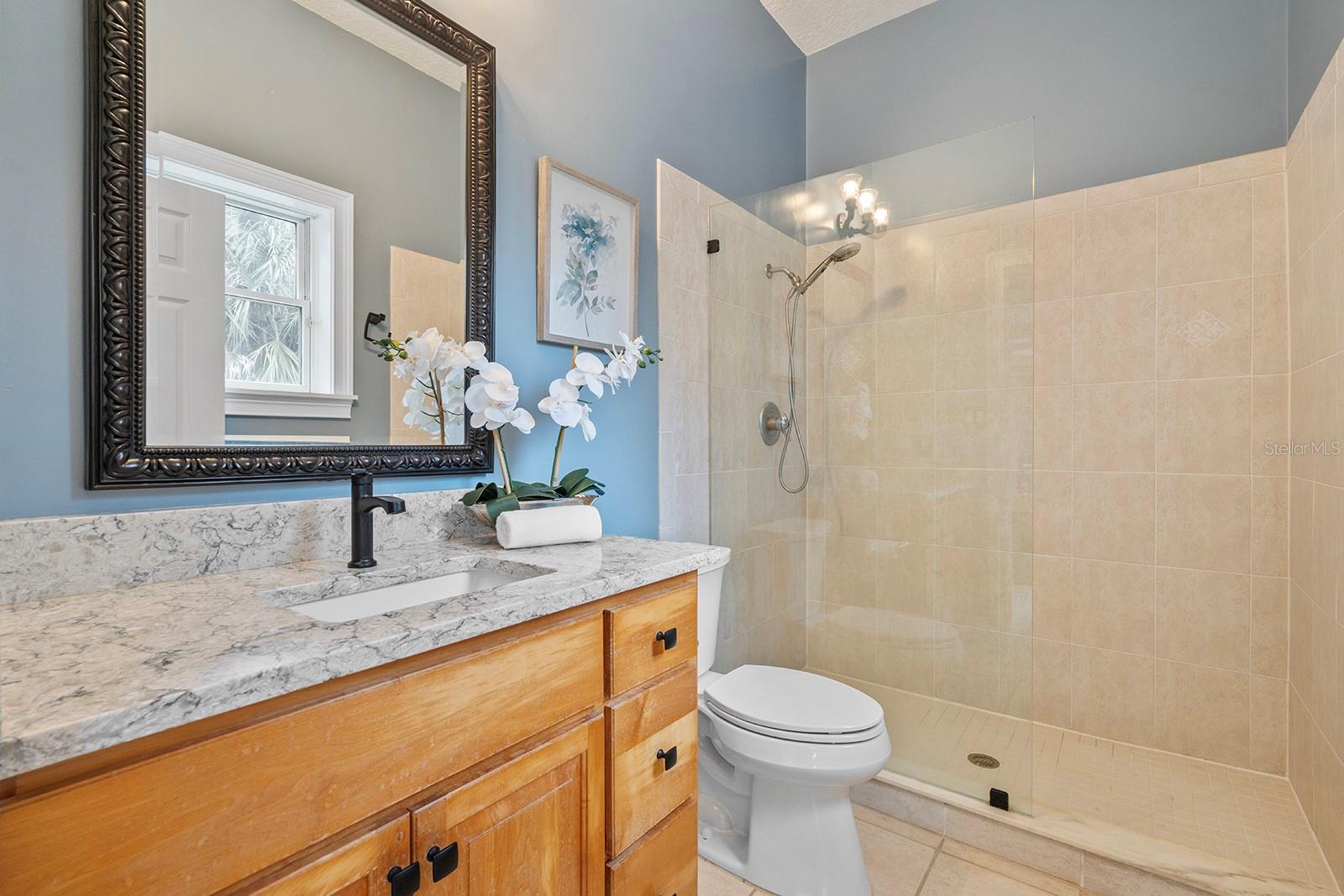 KILLALOE BY THE LAKE - Residential