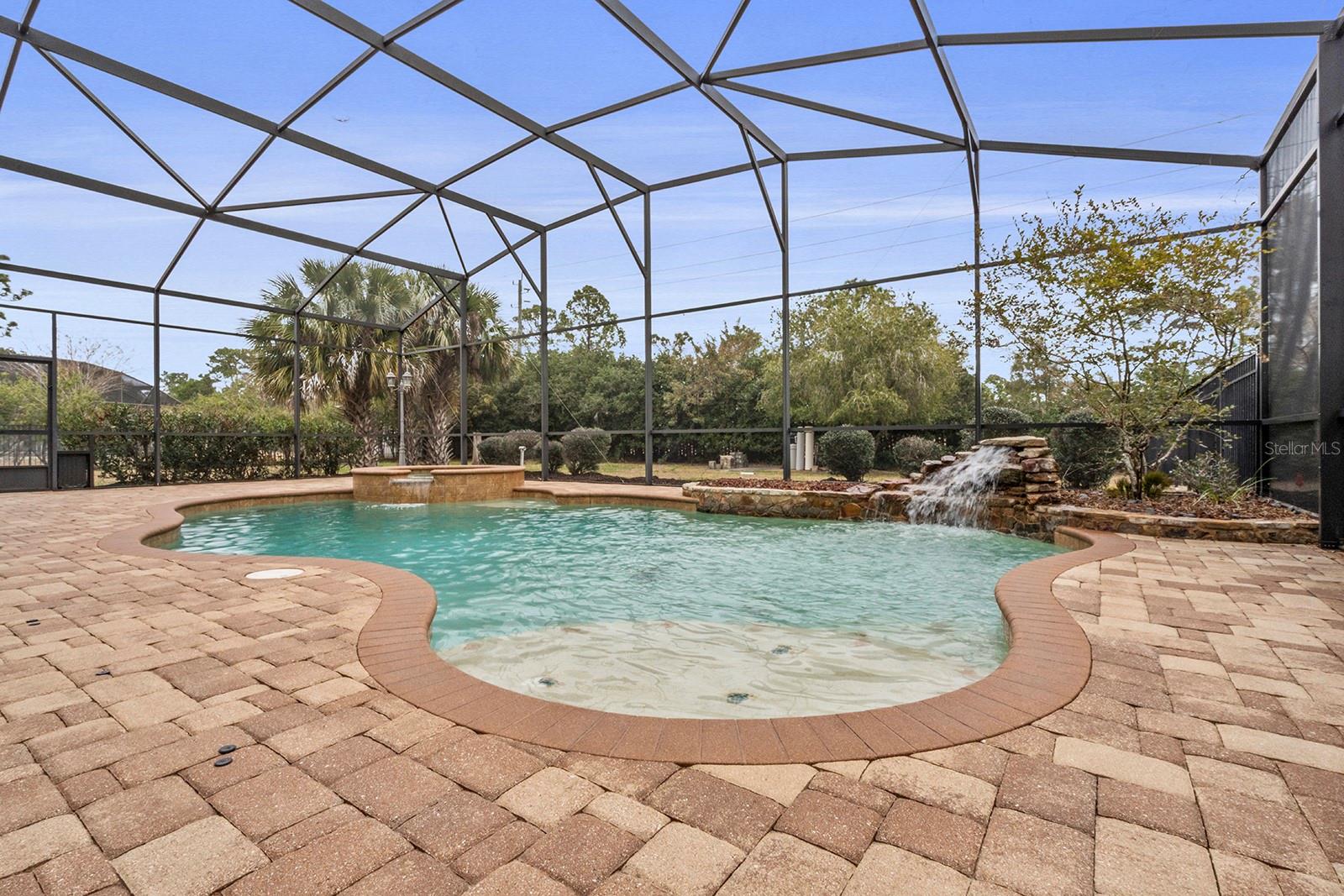 KILLALOE BY THE LAKE - Residential