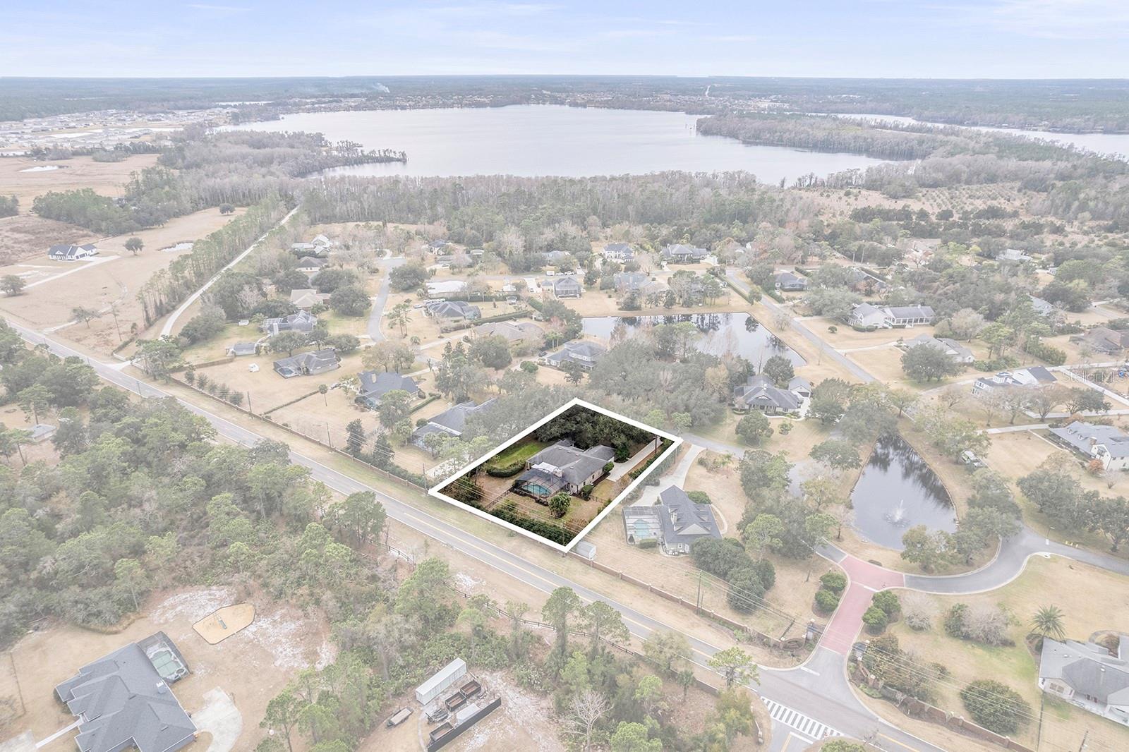 KILLALOE BY THE LAKE - Residential