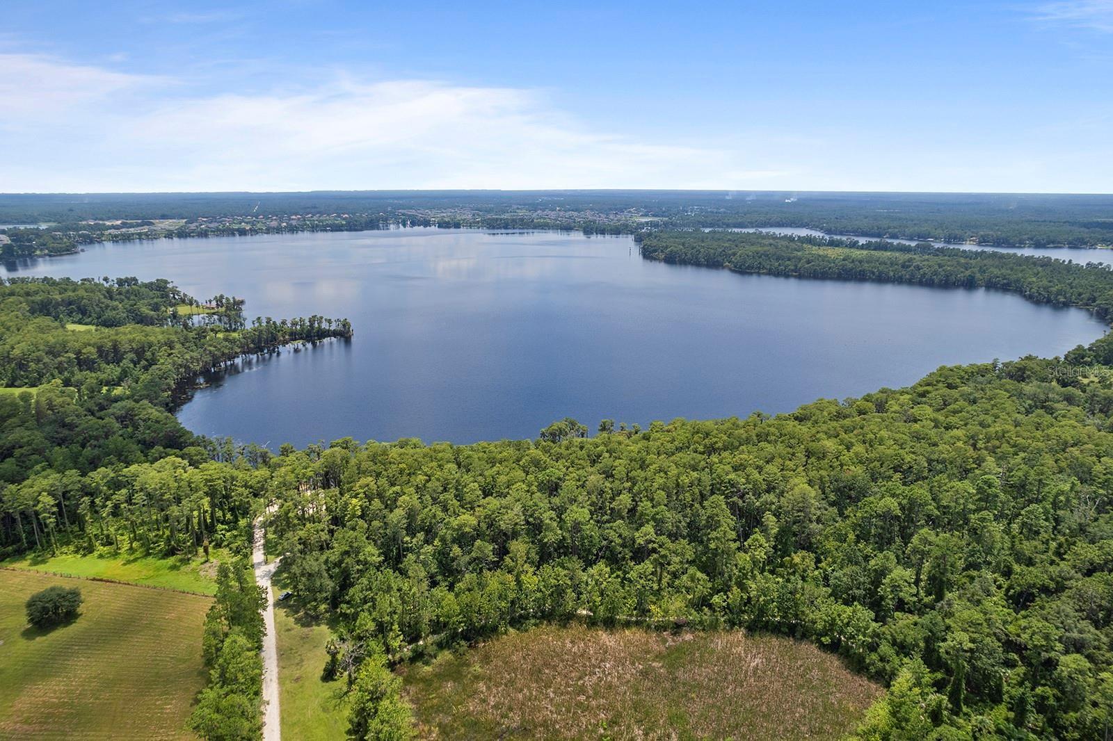 KILLALOE BY THE LAKE - Residential