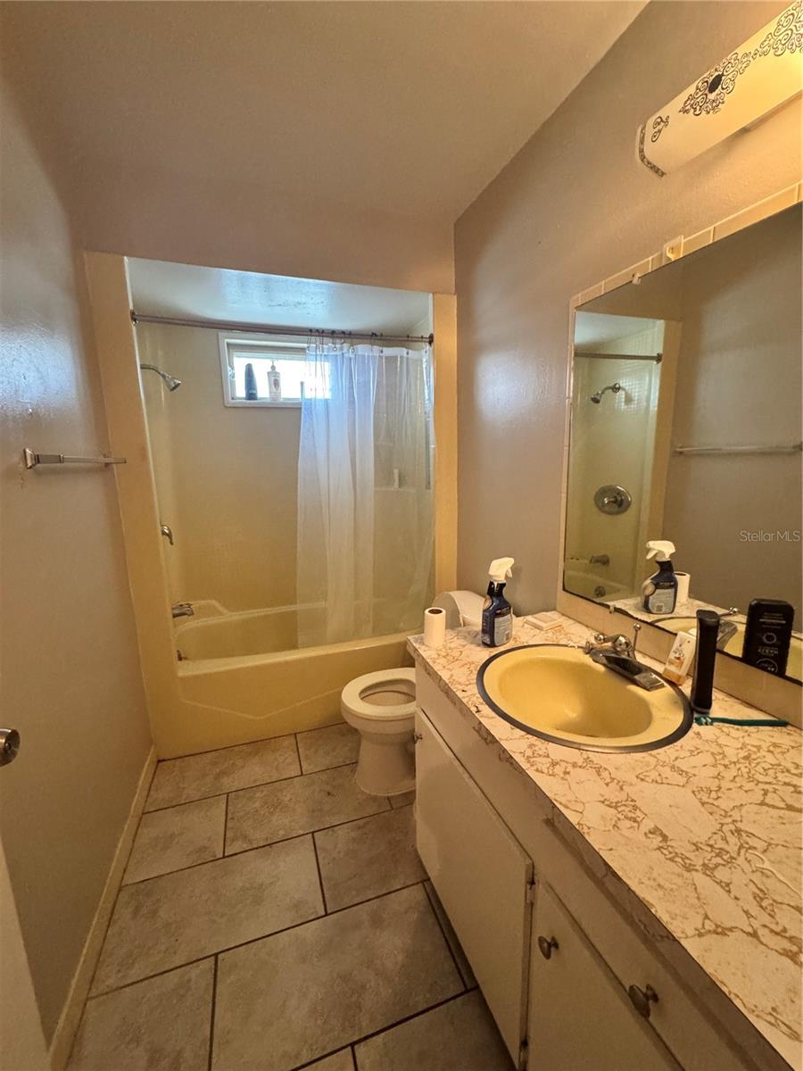 ST CLOUD 2ND TOWN OF - Residential Lease