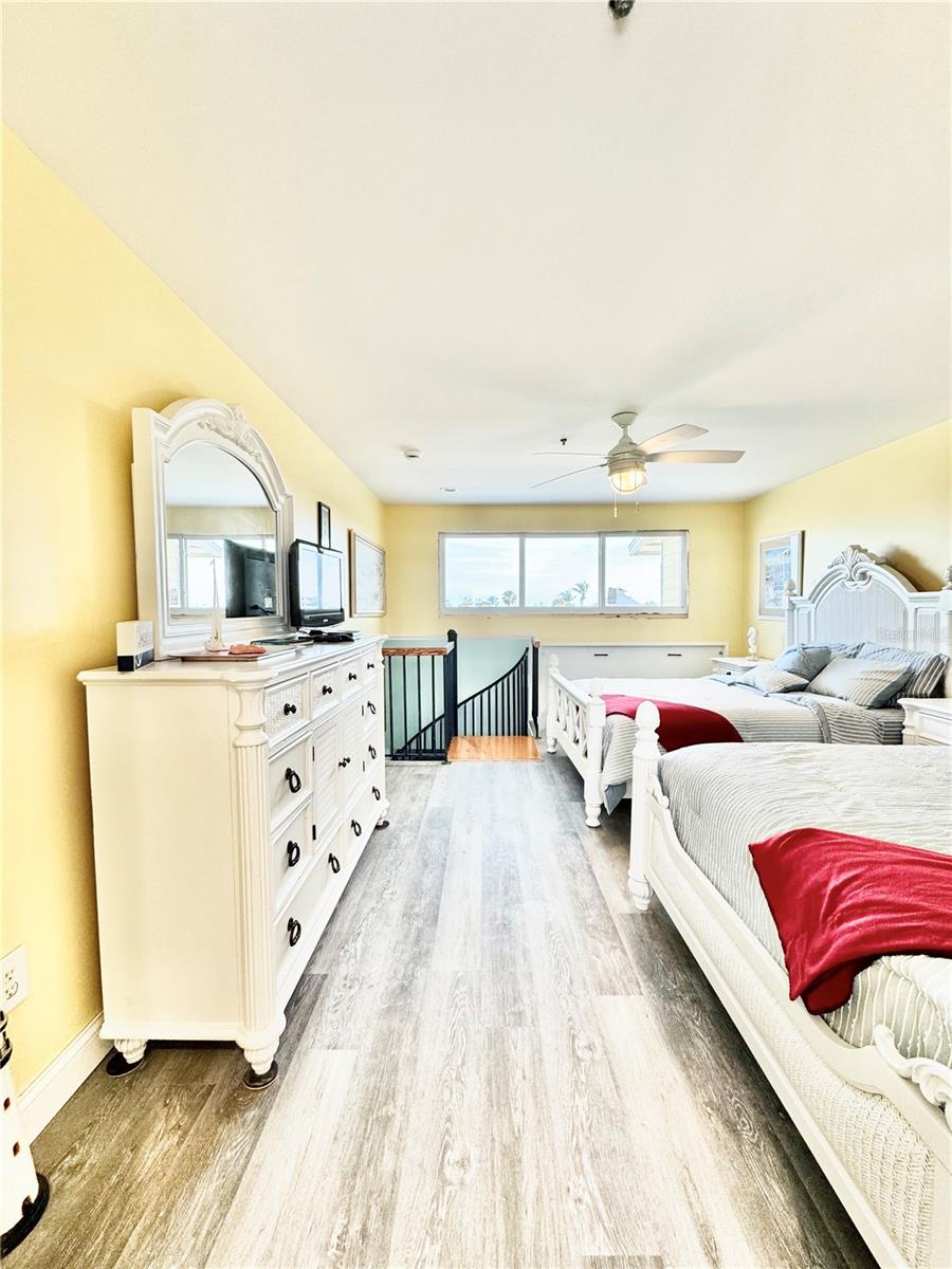 HIDEAWAY BAY BEACH CLUB PH 07 - Residential