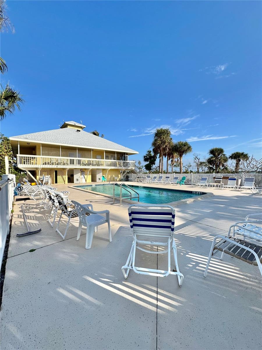 HIDEAWAY BAY BEACH CLUB PH 07 - Residential