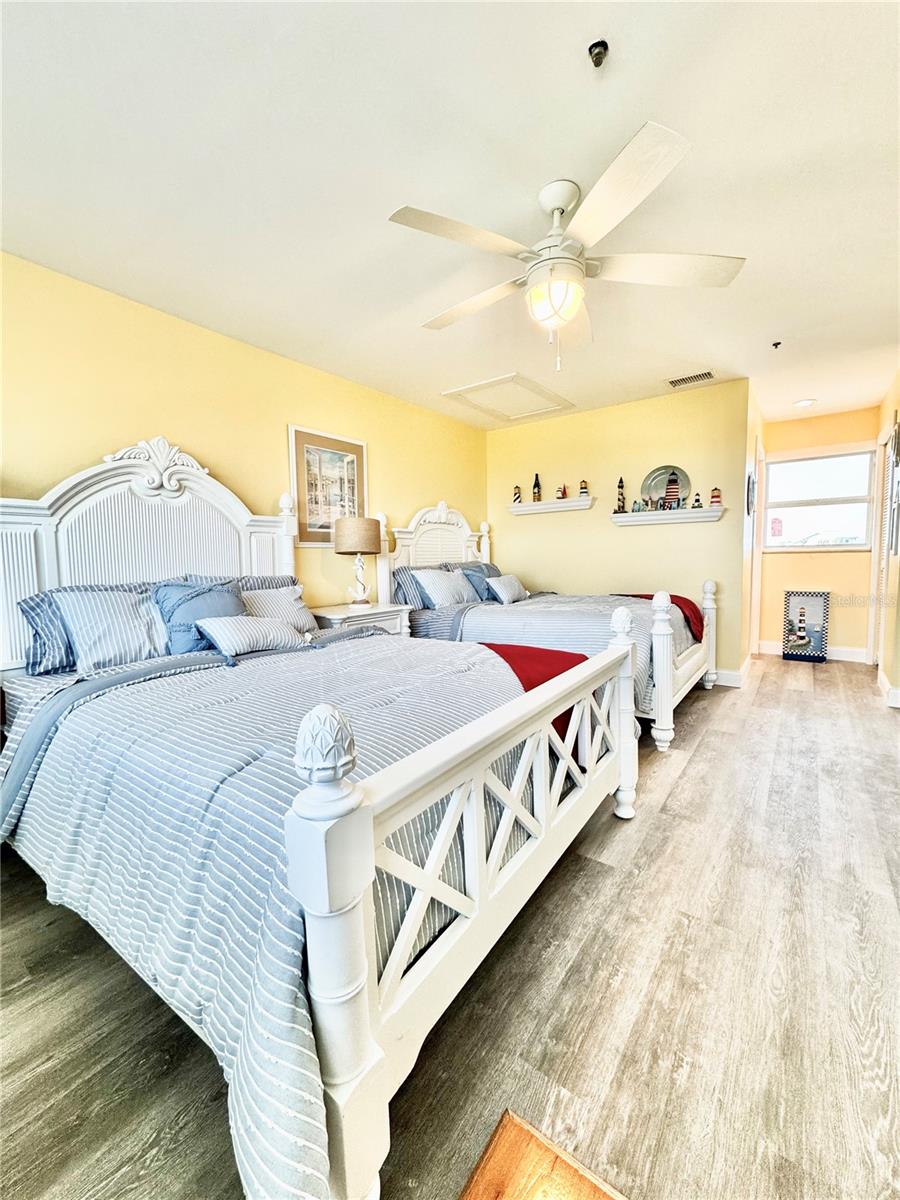 HIDEAWAY BAY BEACH CLUB PH 07 - Residential